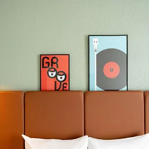 Ibis Gare De Lyon Ledru Rollin Hotel