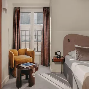 Belloy Saint Germain Hotel